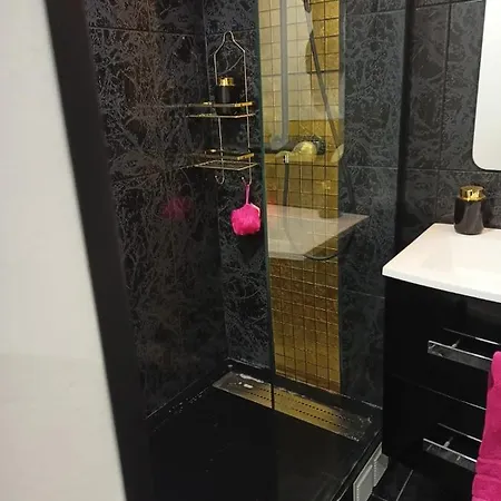Love Love hotel Marseille